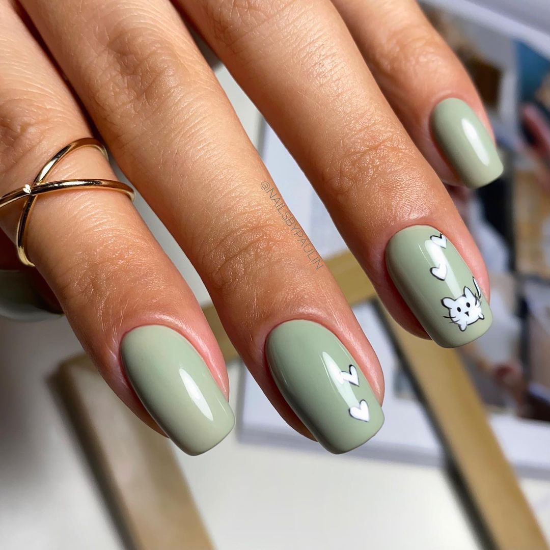 cute green nail design