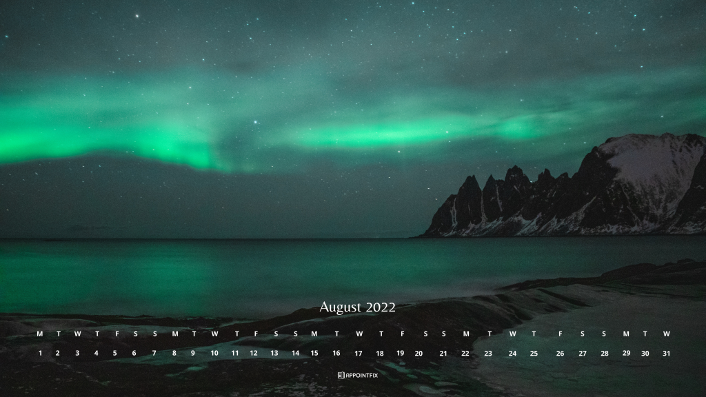 green-aurora-borealis-wallpaper-calendar-desktop